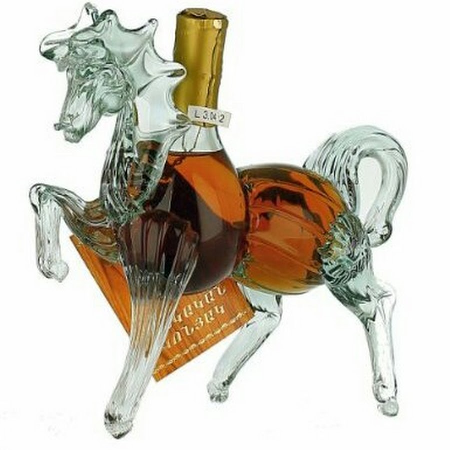 Конь армянский коньяк 0.5