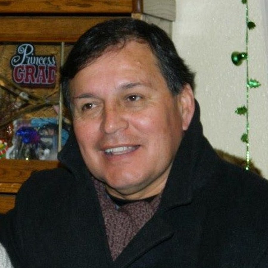 LUIS MONTENEGRO