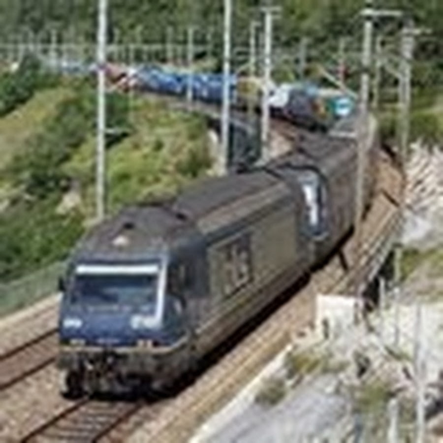 Loetschbergbahn @loetschbergbahn