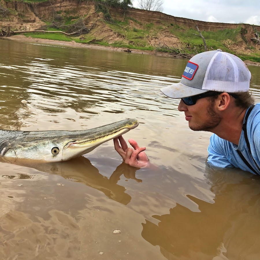 The Fish Whisperer - Alligator Gar fishing methods have been a big