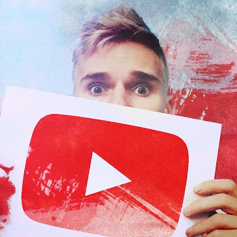 influencer profile picture