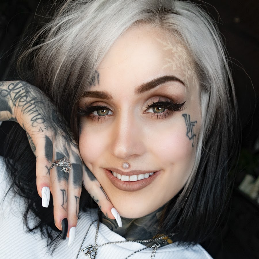 Monami Frost - YouTube