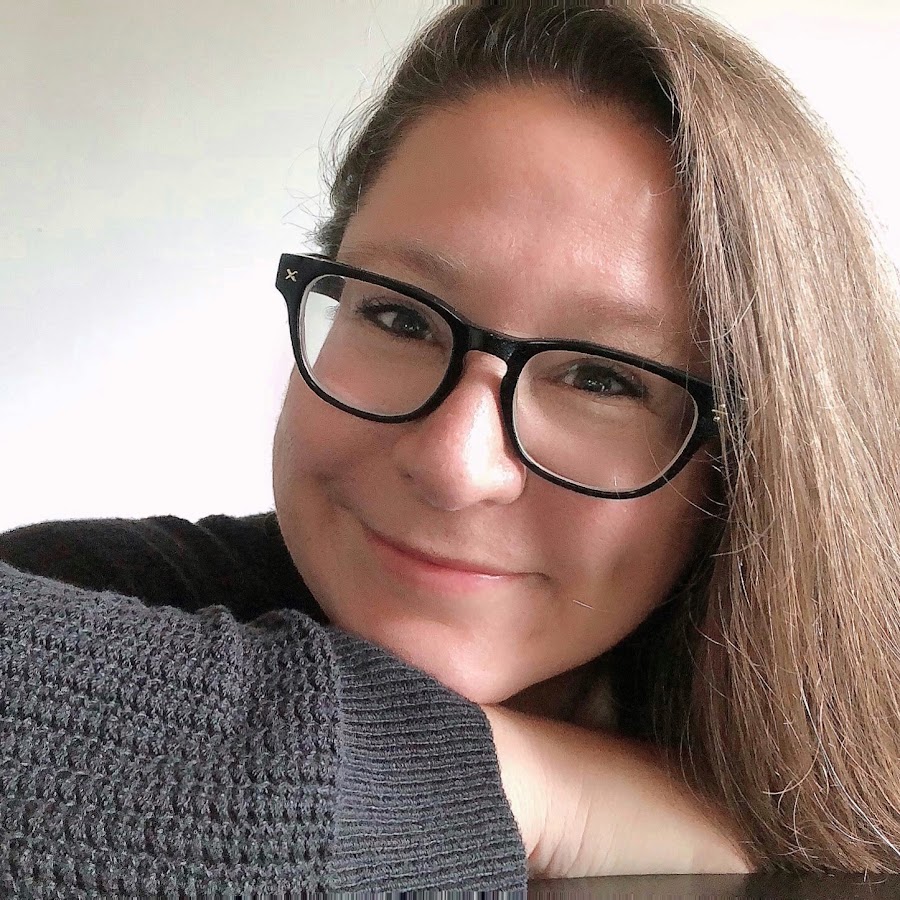 influencer profile picture