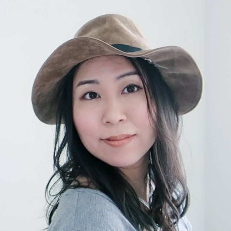 Sachi's Studio - YouTube