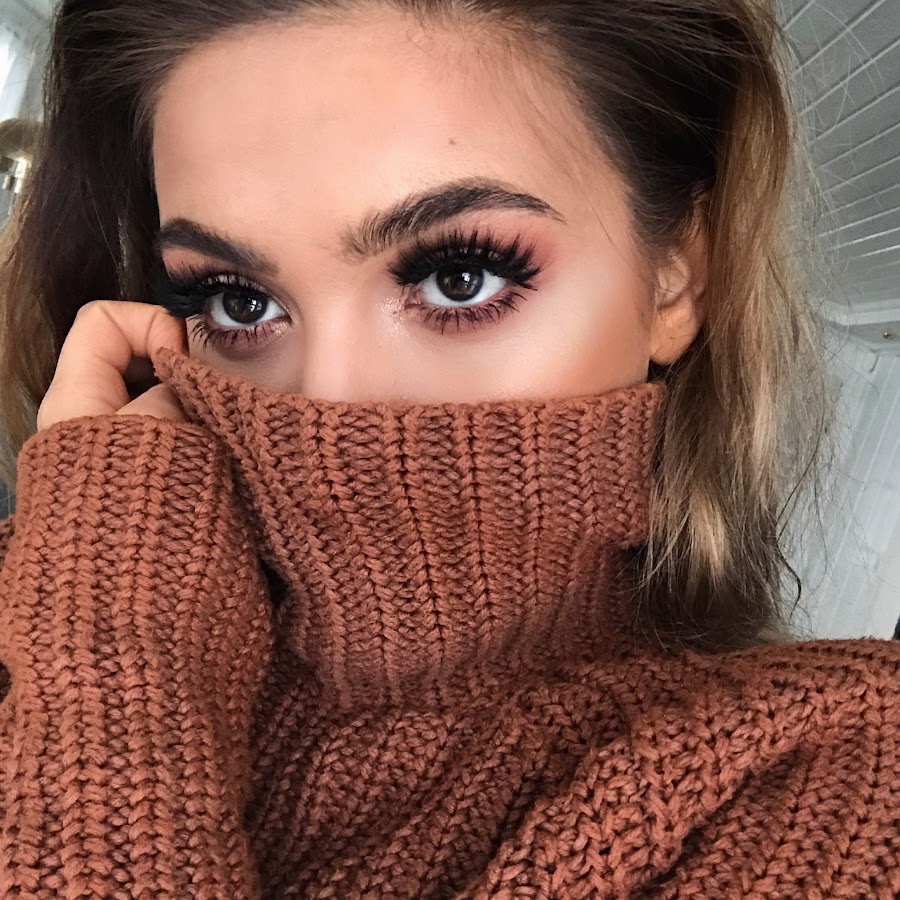 influencer profile picture