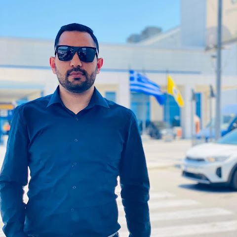 influencer profile picture