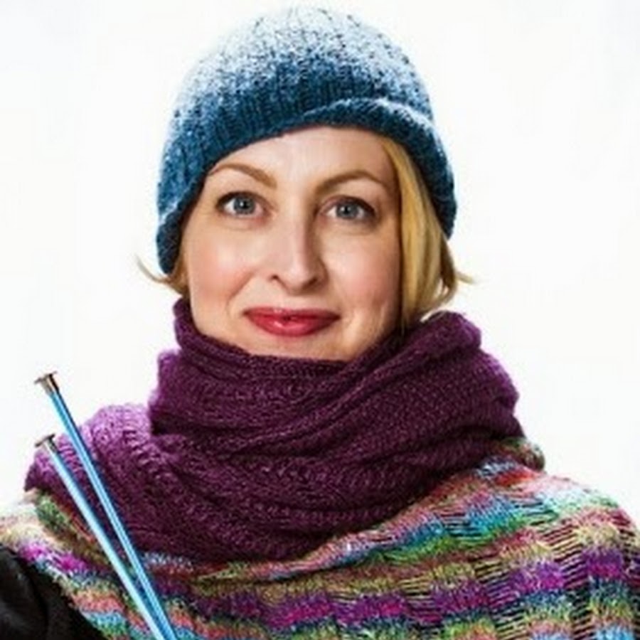 Learn to Knit the Mesh Stitch with Staci from Very Pink Knits