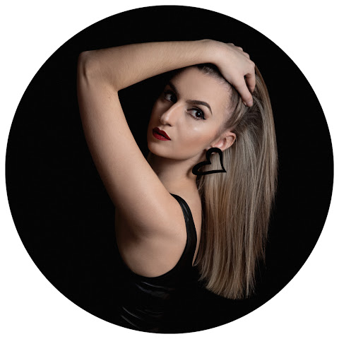 influencer profile picture