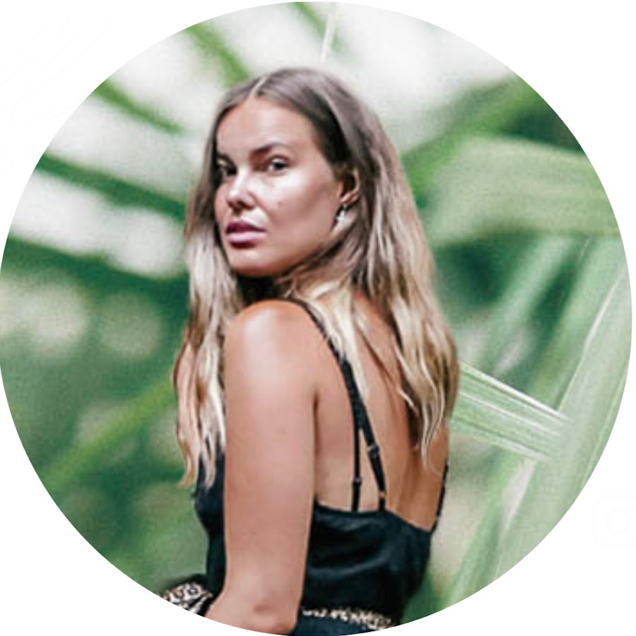 influencer profile picture