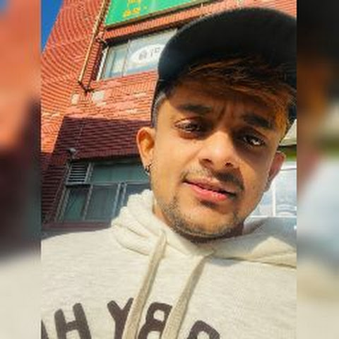 influencer profile picture