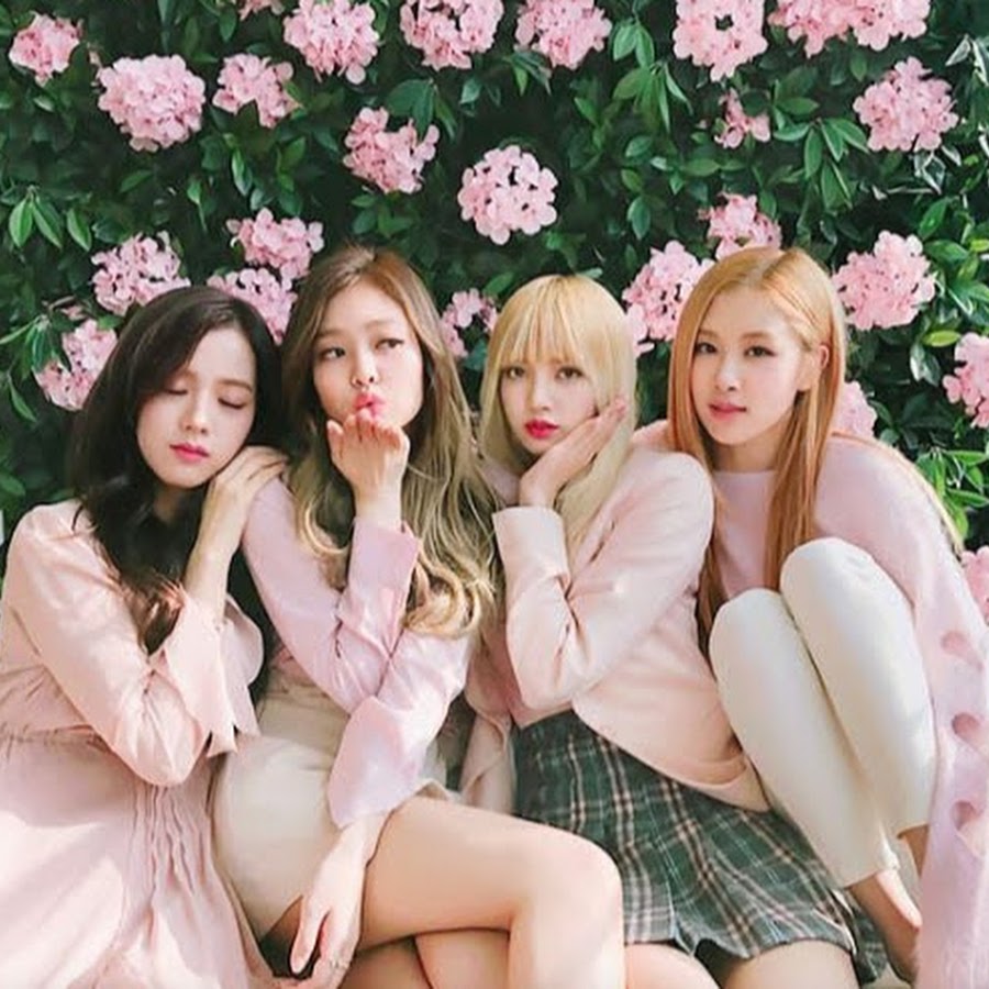 BLACKPINK brand campaigns: 5 luxury brand commercials K-Pop stars have featured 