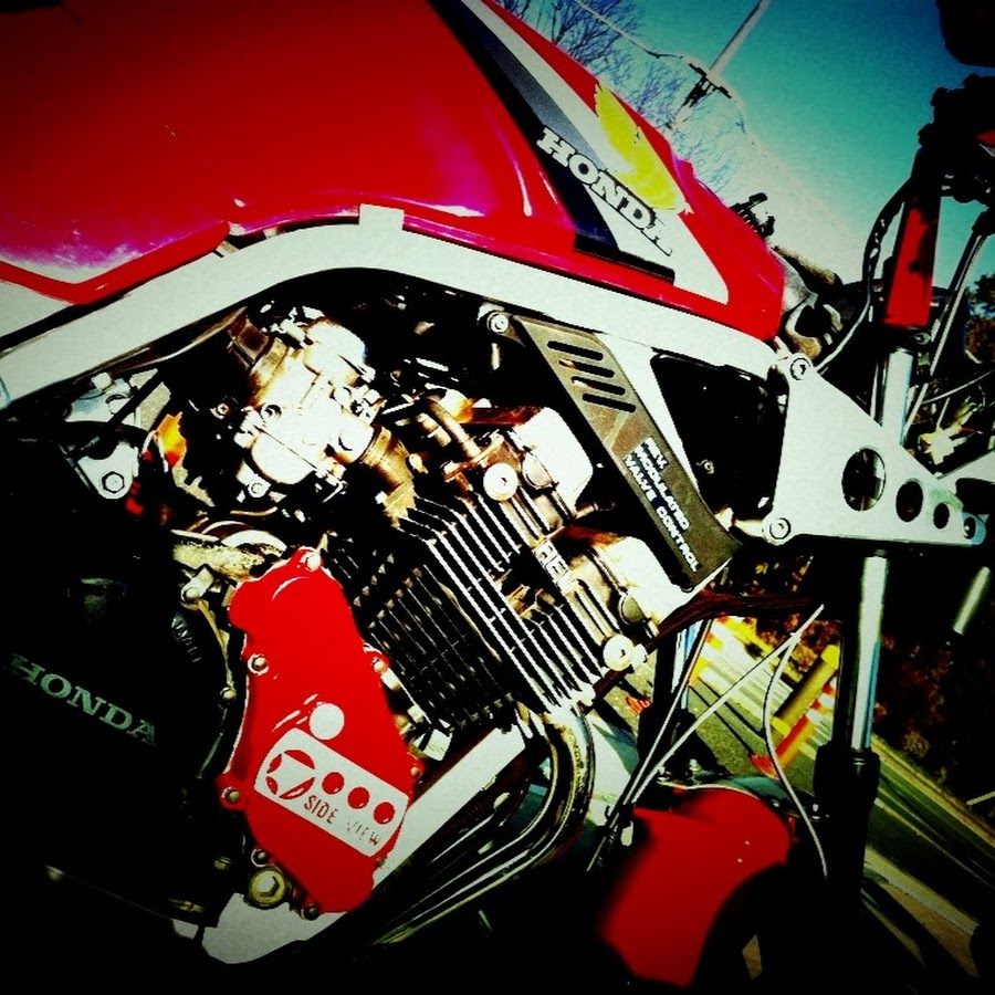 429 Racing->在蒲团 Kana Momonogi 悄悄开始的男女粘附厚厚的性爱