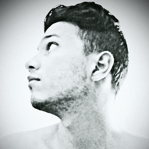 influencer profile picture