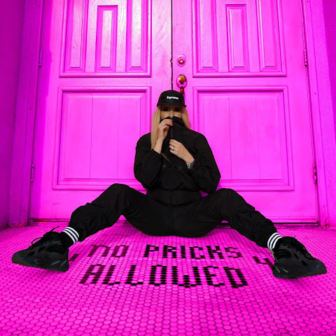 influencer profile picture