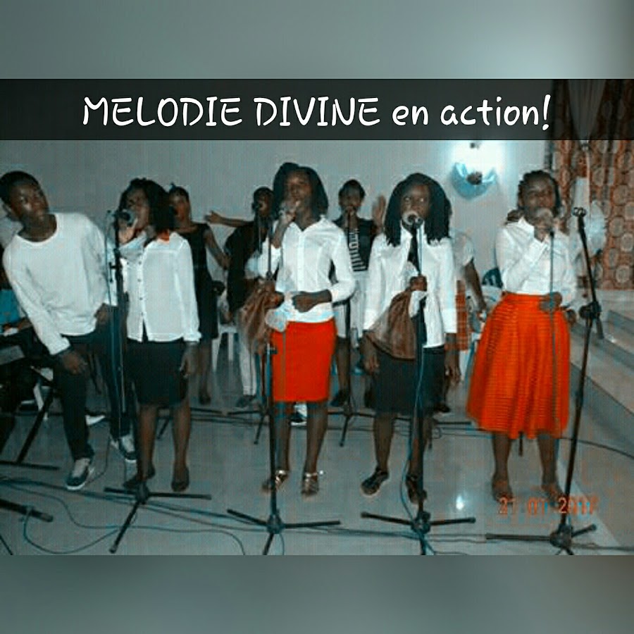 ADORATION FAMILIALE MÉLODIE DIVINE YouTube