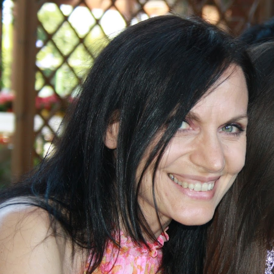 Alessandra radaelli youtube