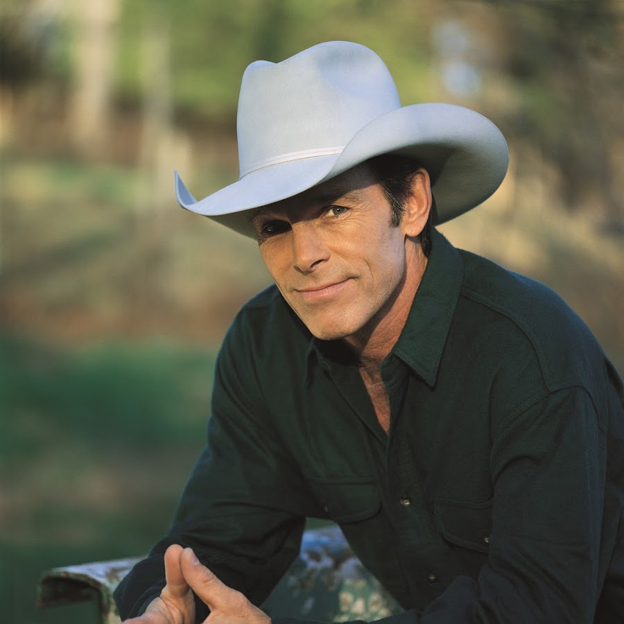 Chris LeDoux - YouTube