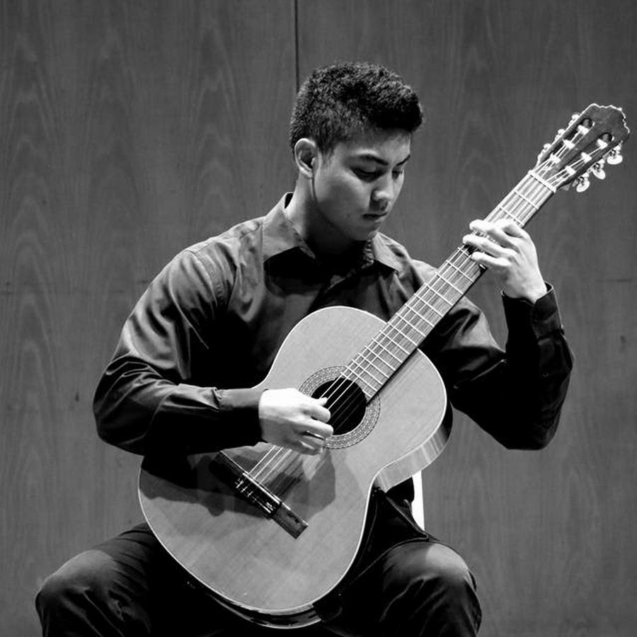 Derek The Guitarist YouTube
