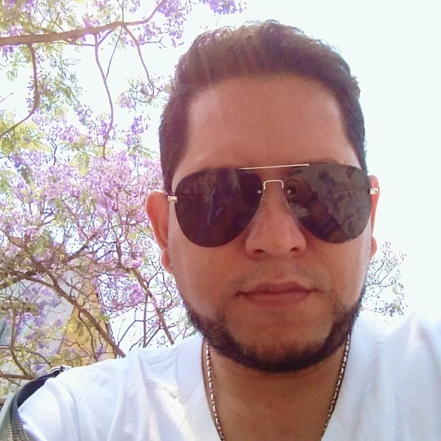 Omar ponce youtube
