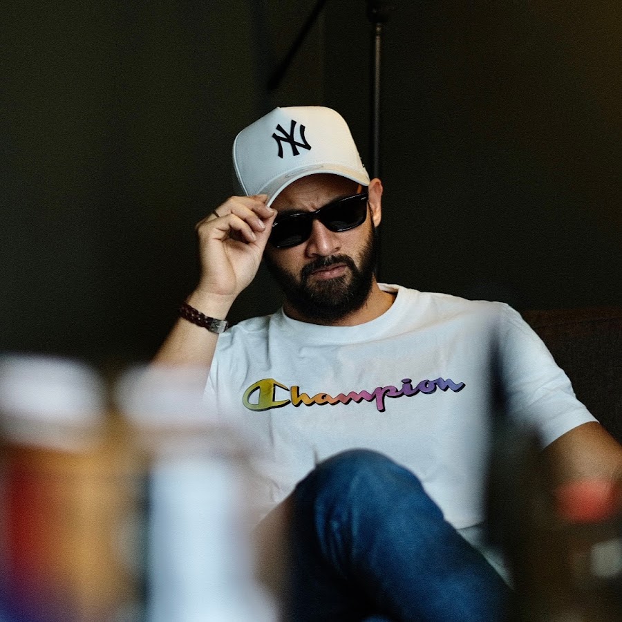 influencer profile picture