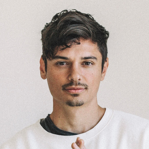 UCAbaiKvP8kZfY706loT4ivg