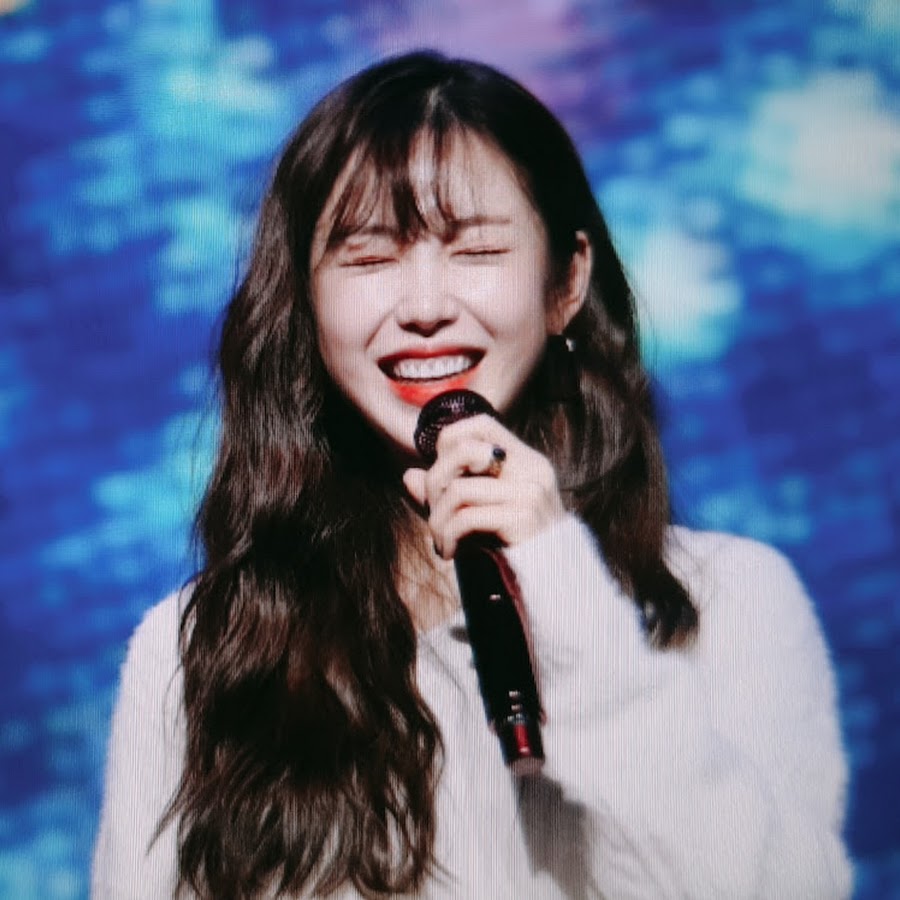 수현 - YouTube 수현