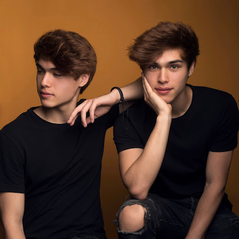 StokesTwins