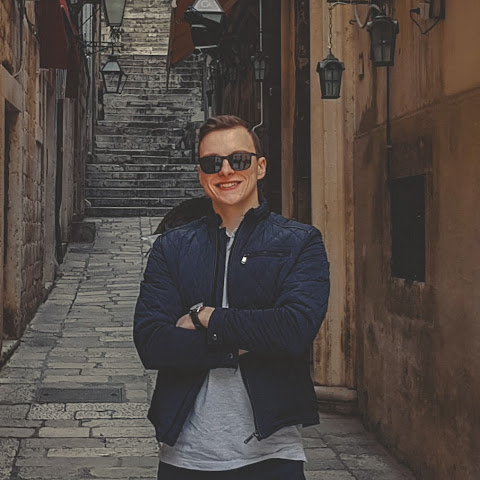 influencer profile picture