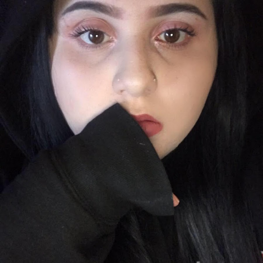 Heyitzcait youtube