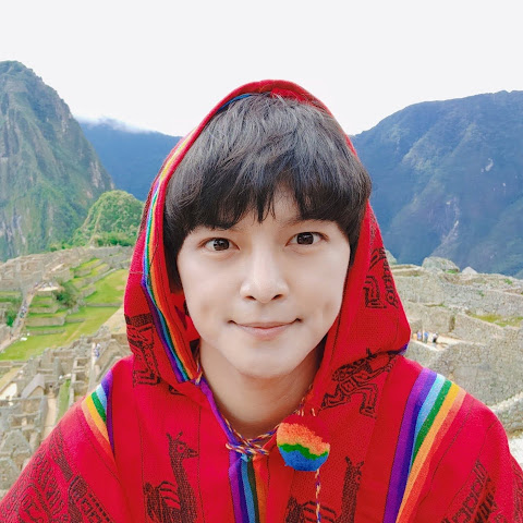 influencer profile picture