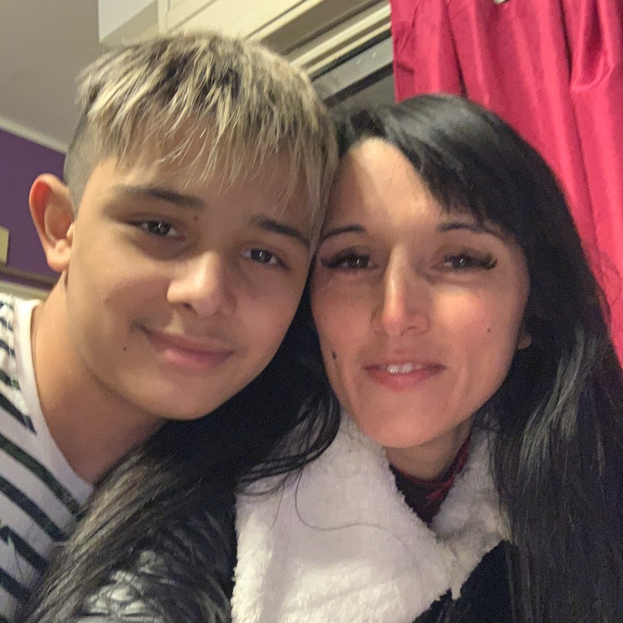 Nadia Rojas - YouTube