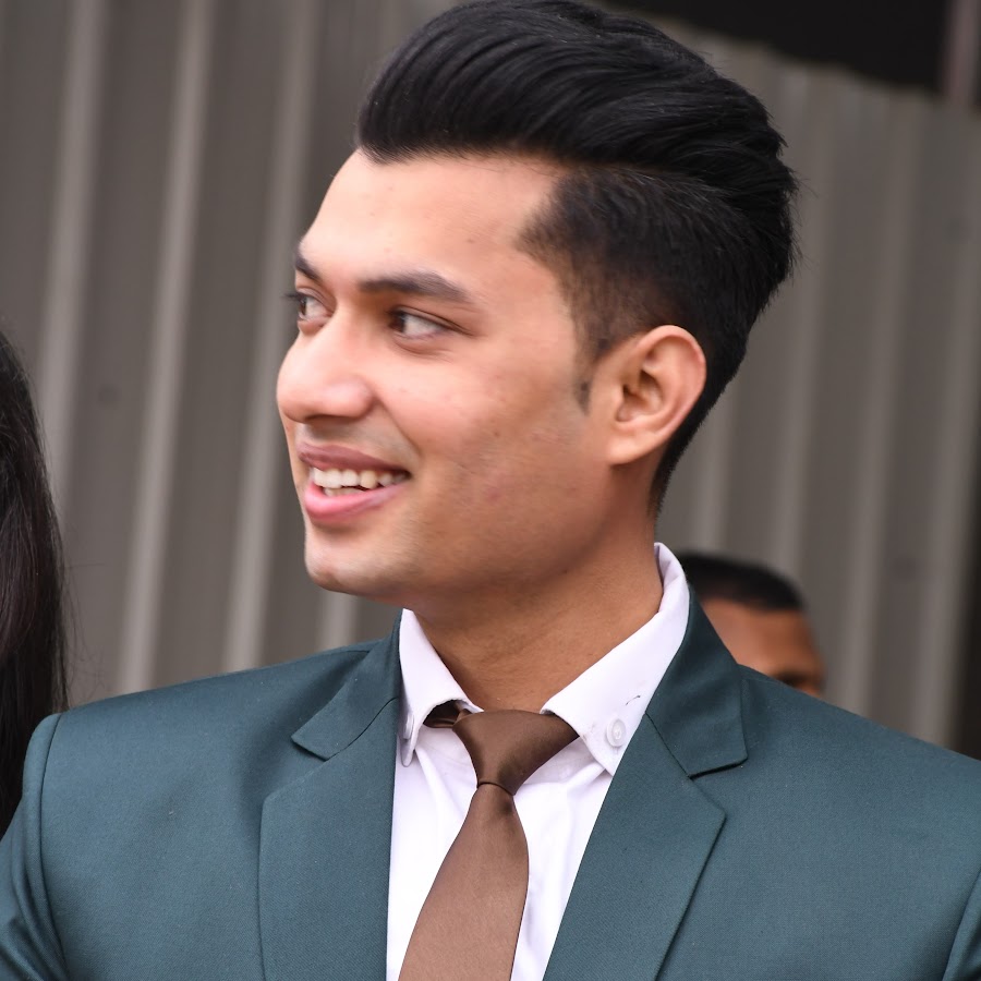 influencer profile picture