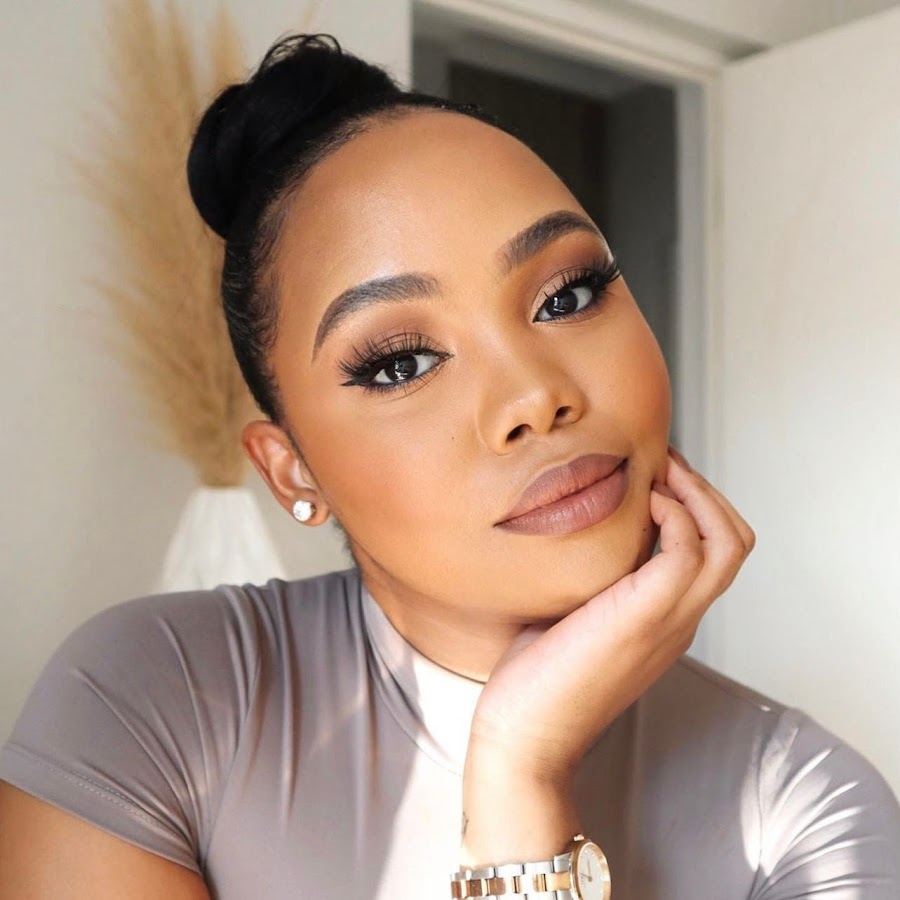 influencer profile picture