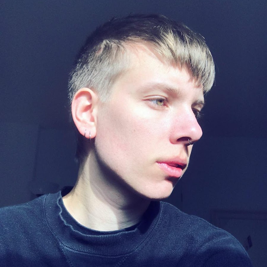 influencer profile picture