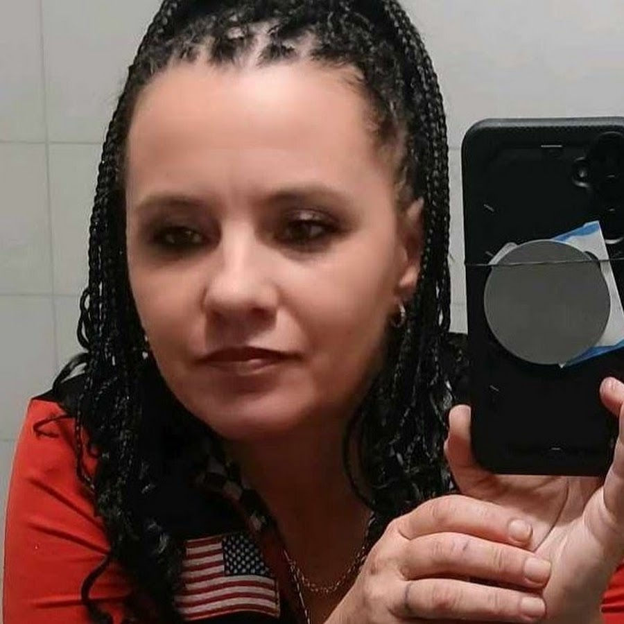 Carrie d woodlock youtube