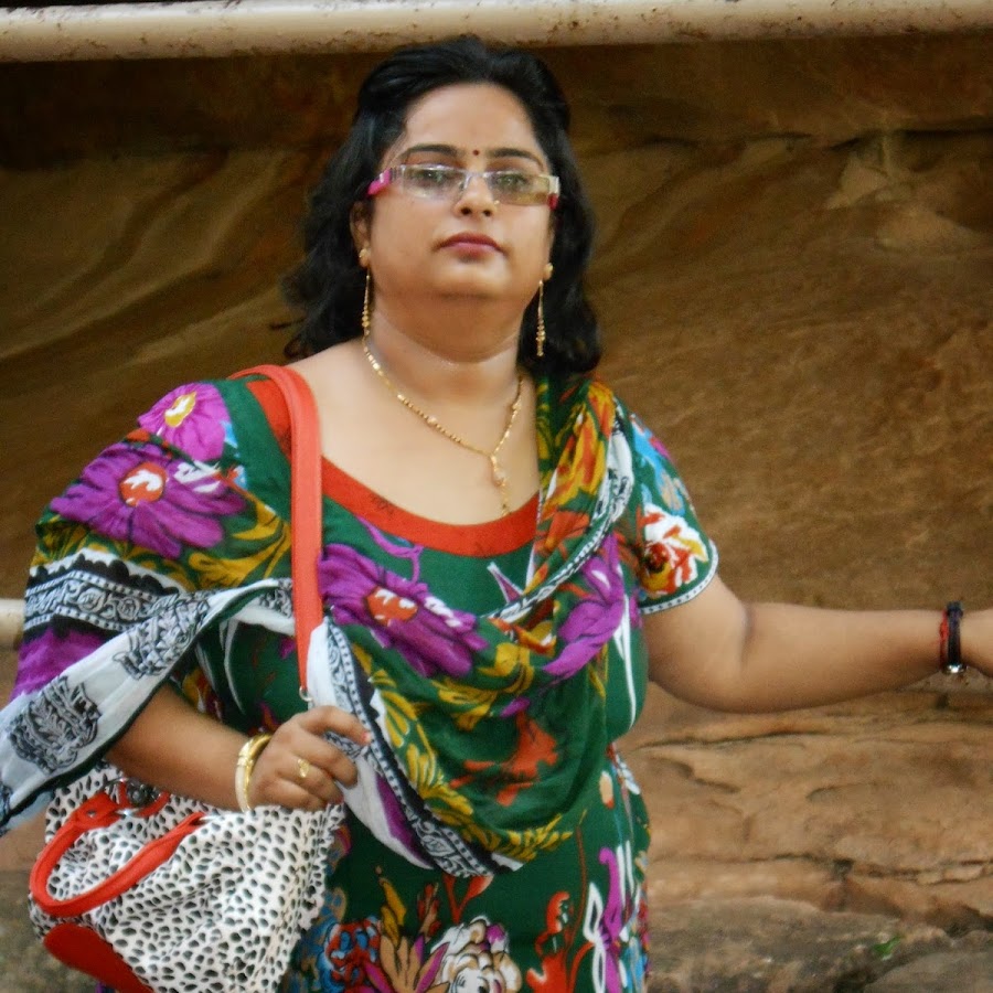 Meenal sabhnani youtube