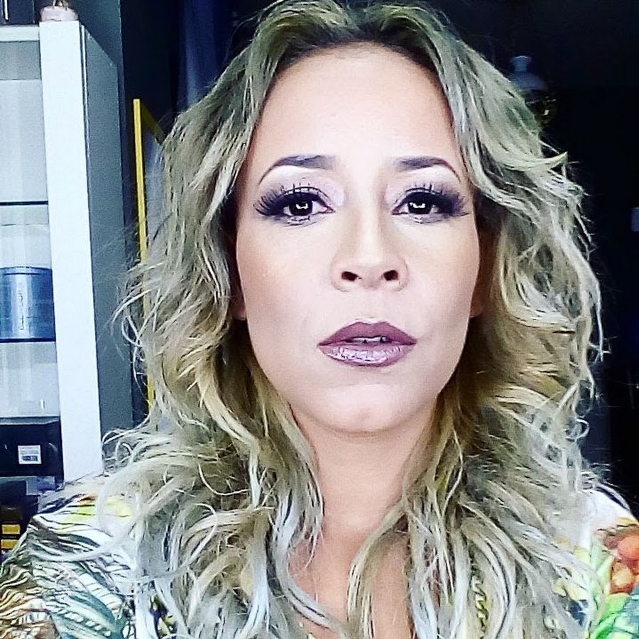 Priscilla Monteiro YouTube
