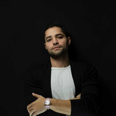 influencer profile picture