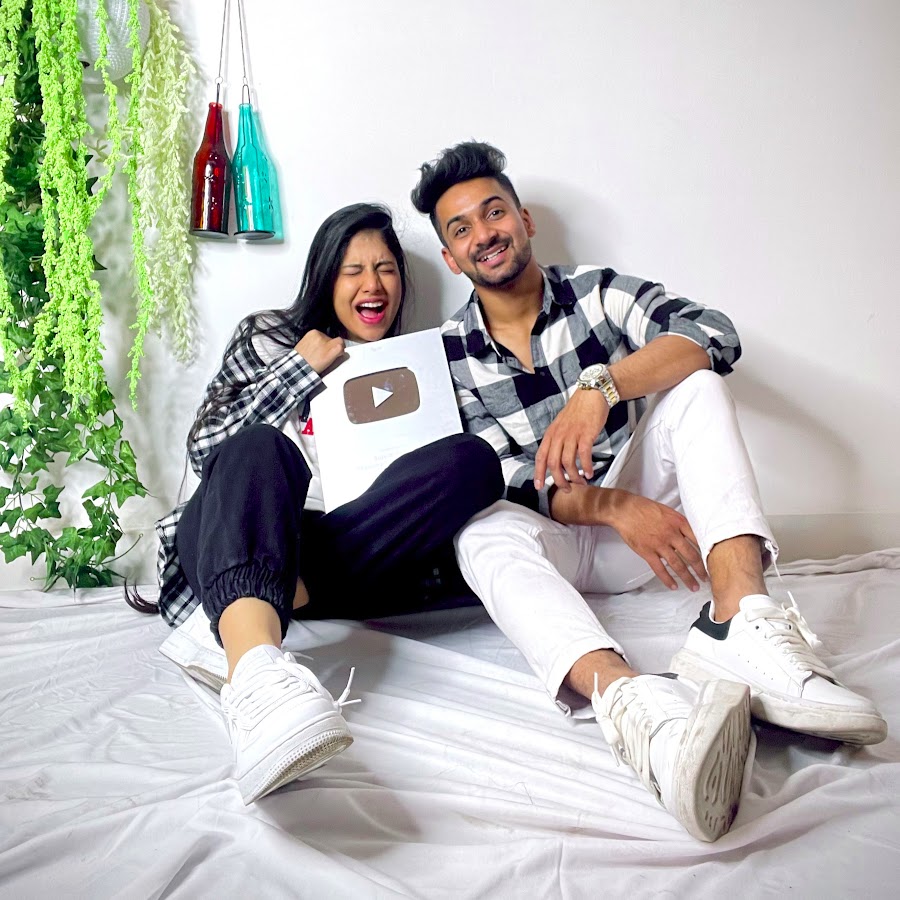 Suyash Vlogs