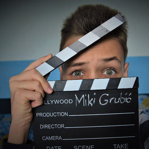 influencer profile picture
