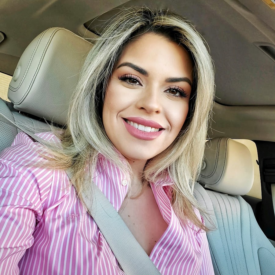 influencer profile picture