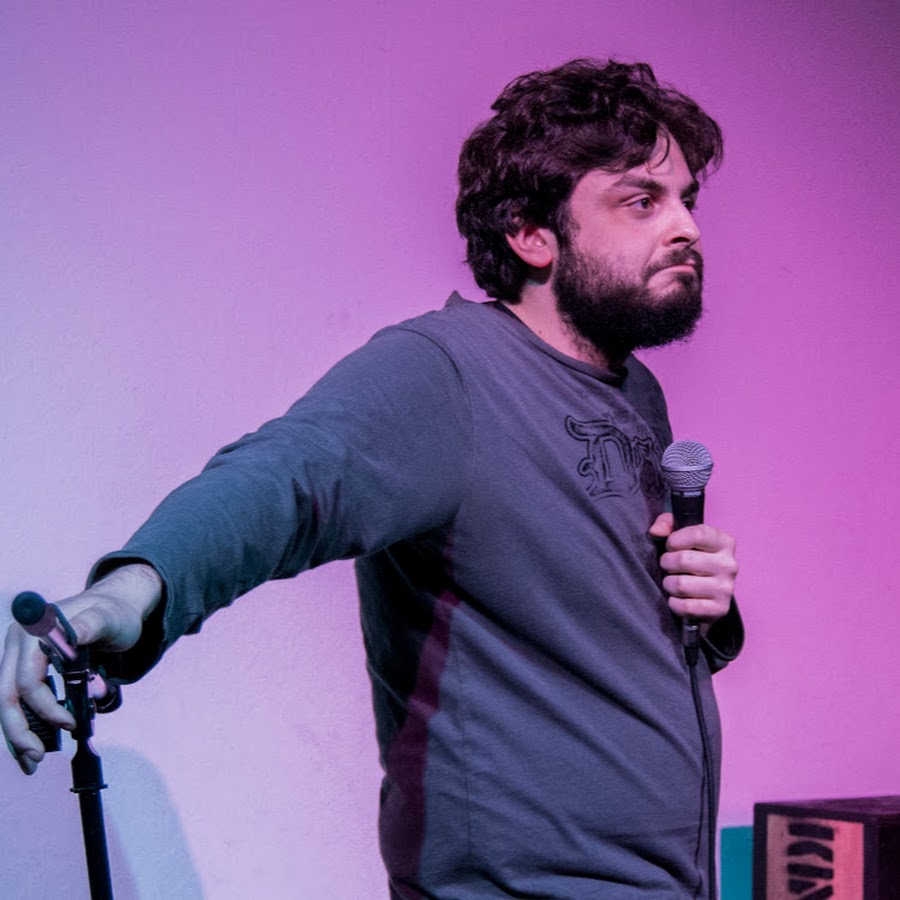 Valerio Airò Rochelmeyer @valerioilcialtrone