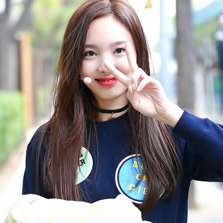 Pin en nayeon 나연