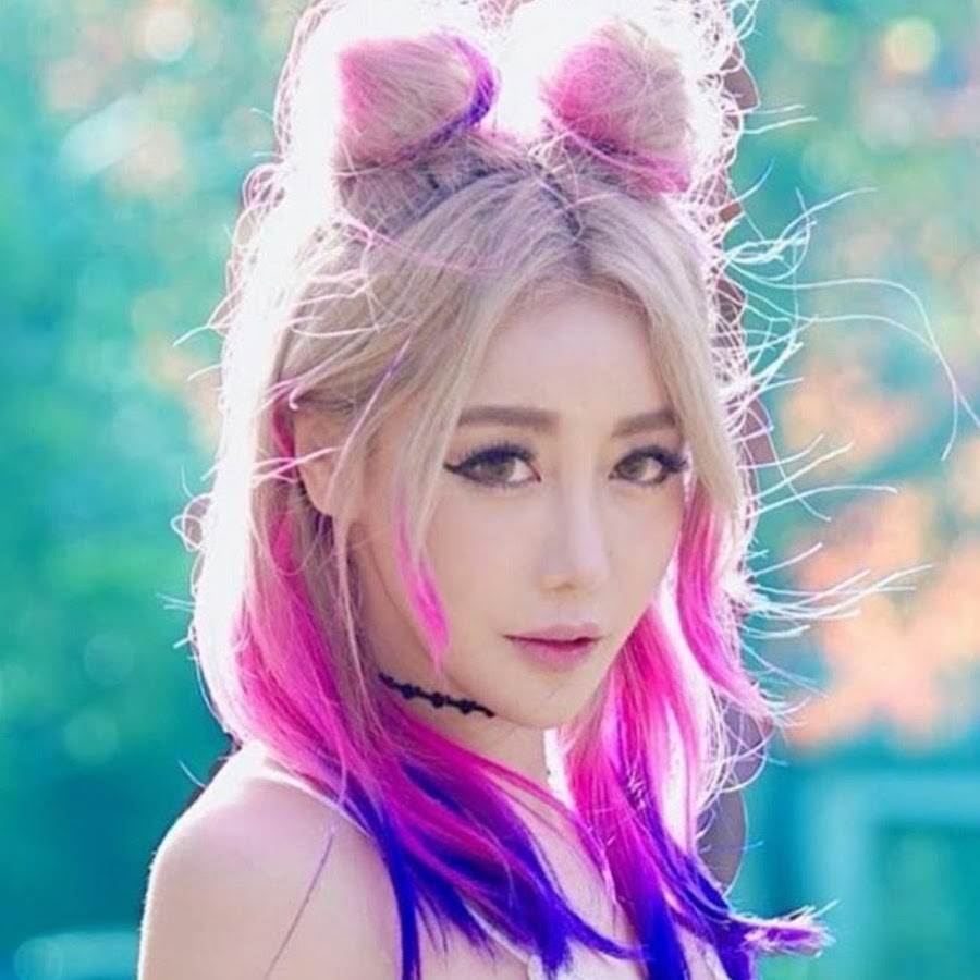 Wengie YouTube