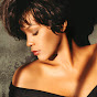 Whitney Houston - Topic