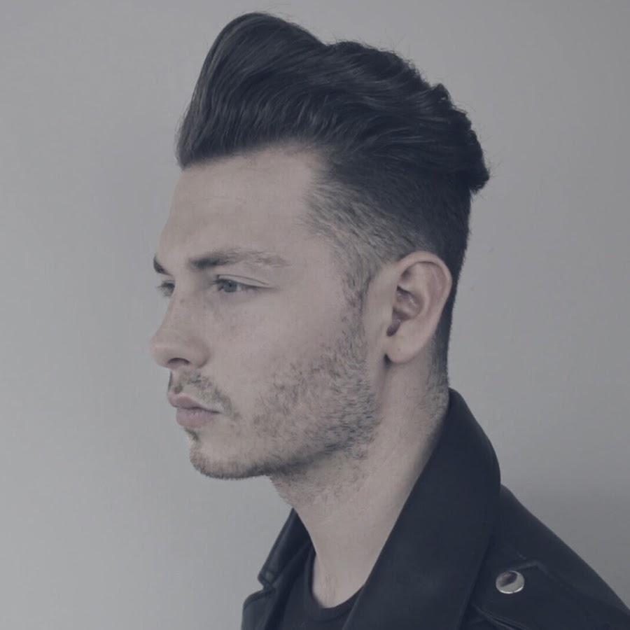 influencer profile picture