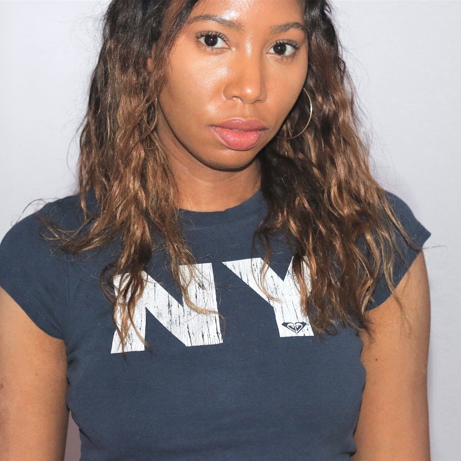 influencer profile picture