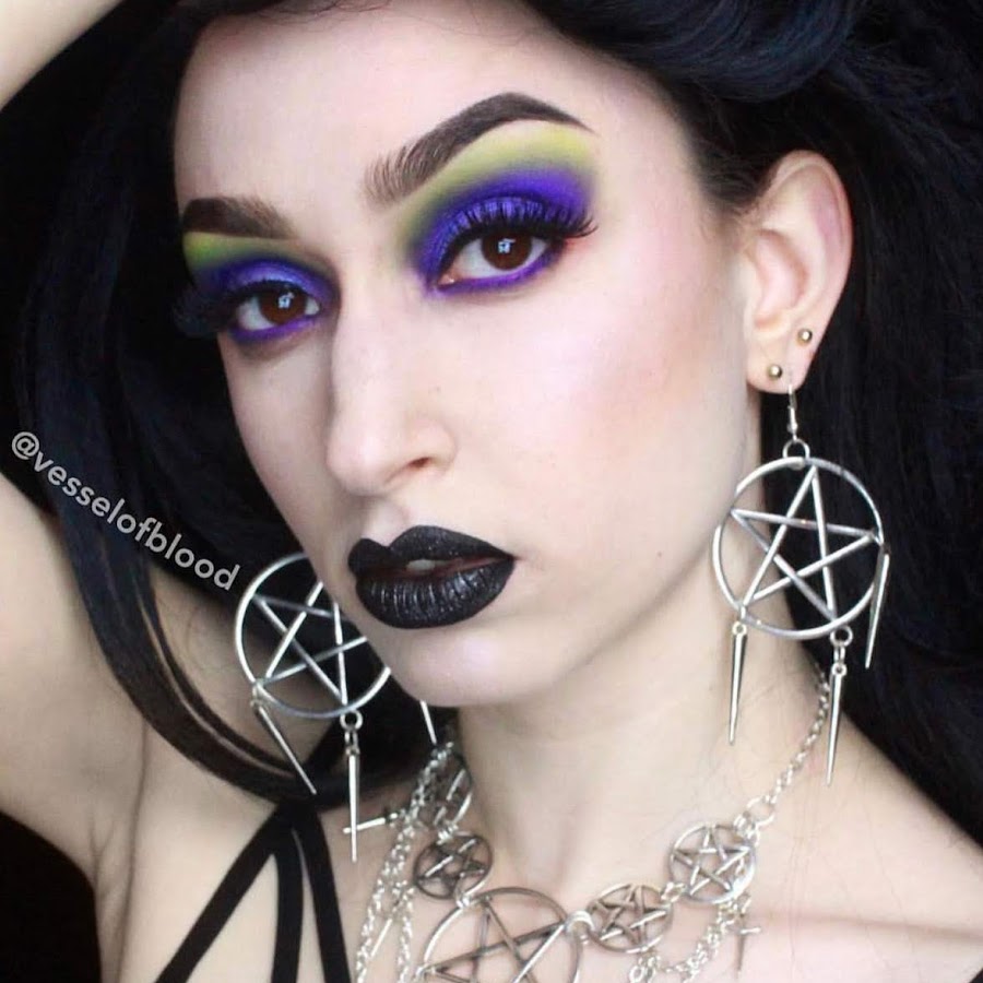 influencer profile picture