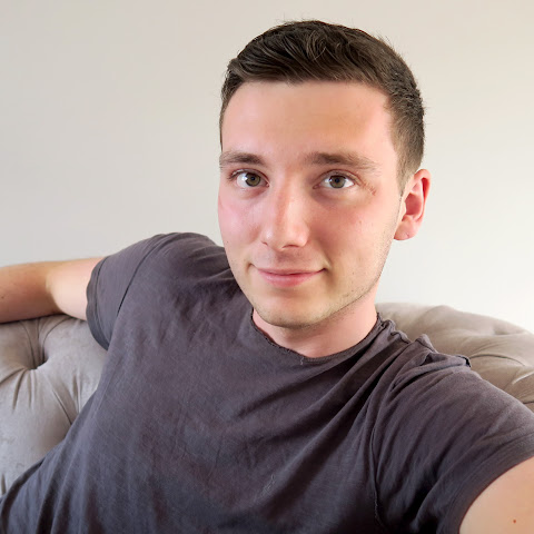 influencer profile picture