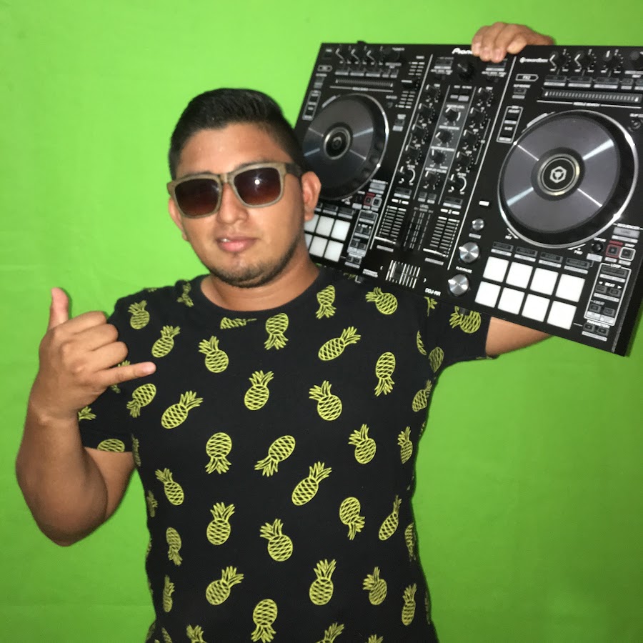DJ WIKI - ON AIR - YouTube DJ WIKI - ON AIR